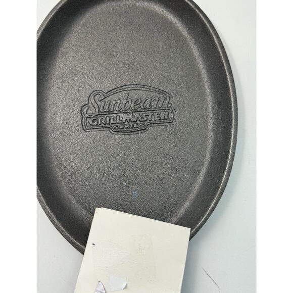 New Sunbeam Grillmaster Cast Iron grill pan 9 inches Camping - Picture 3 of 6